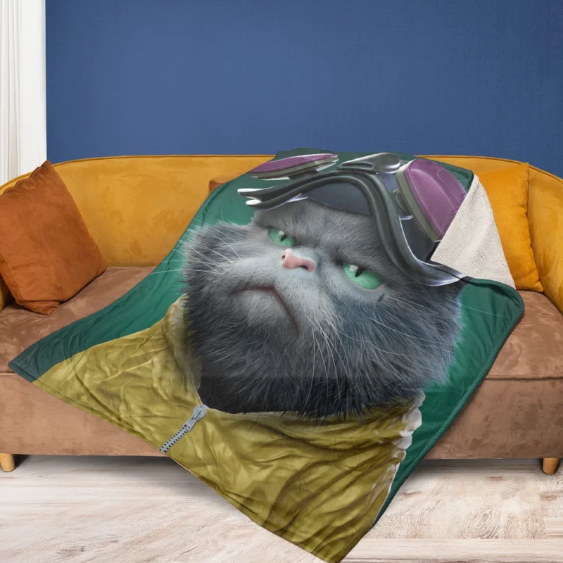 Angry Pilot Cat Figure Fleece Blanket 1