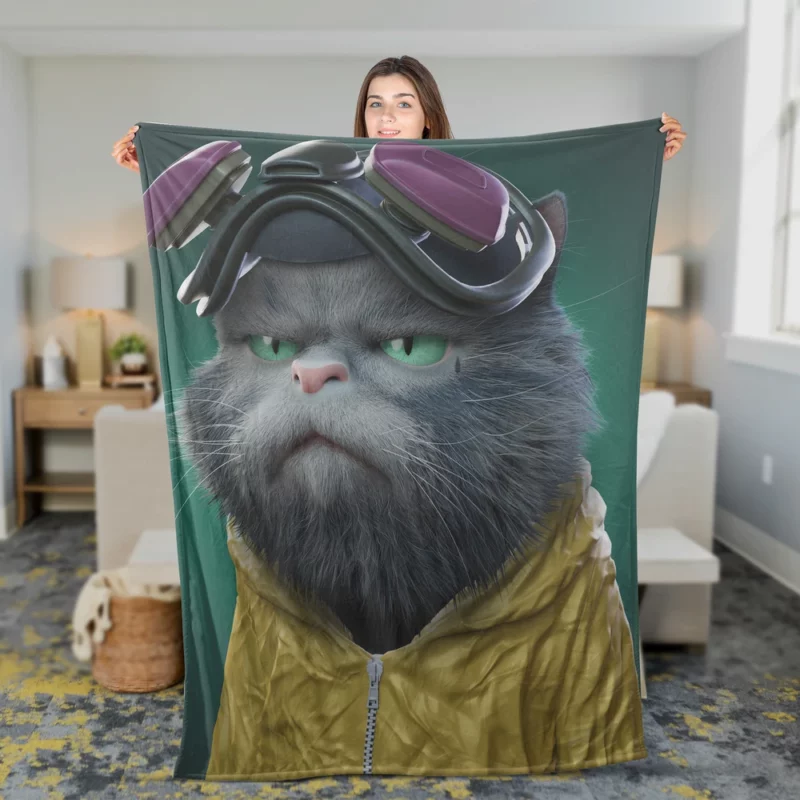 Angry Pilot Cat Figure Fleece Blanket 2