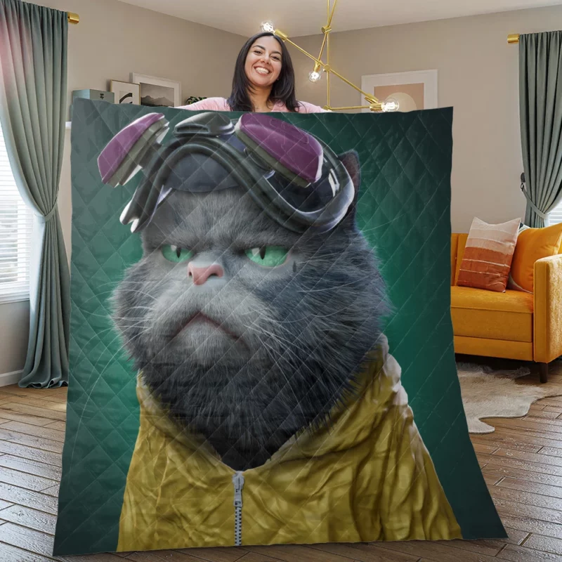 Angry Pilot Cat Figure Quilt Blanket