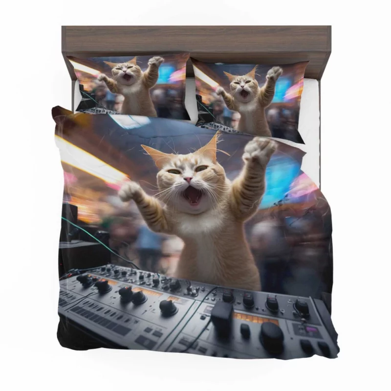 Hero Cat DJ Makes Crowd Go Crazy Bedding Set 2