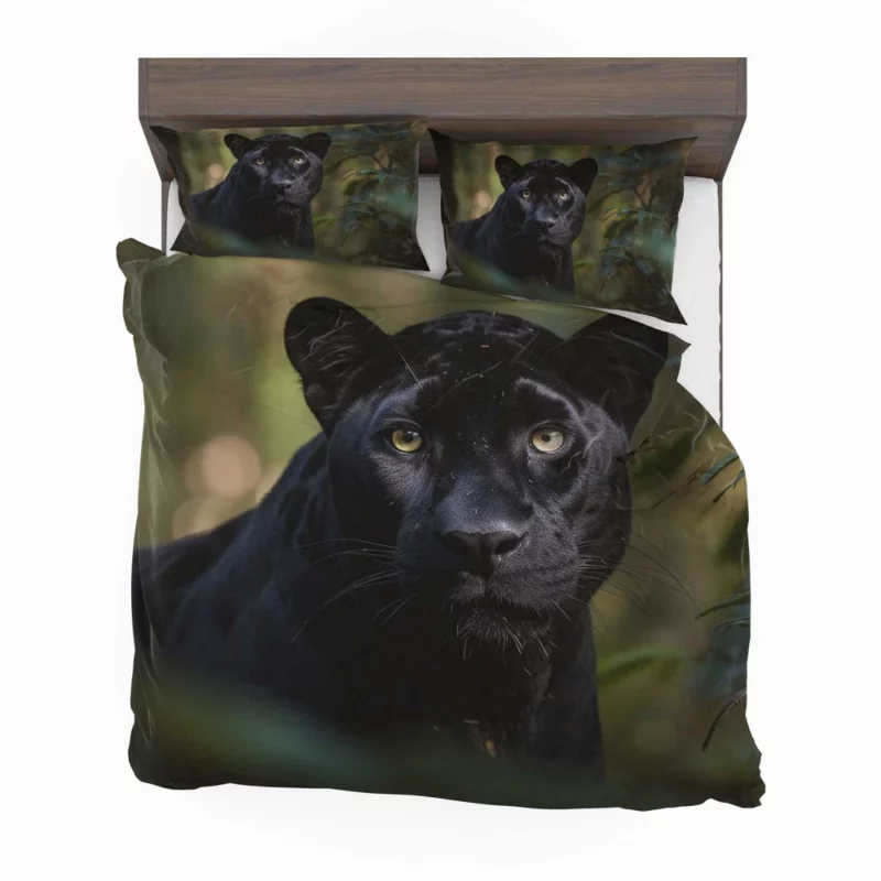 Alert Tiger Walking in Nature Bedding Set 2