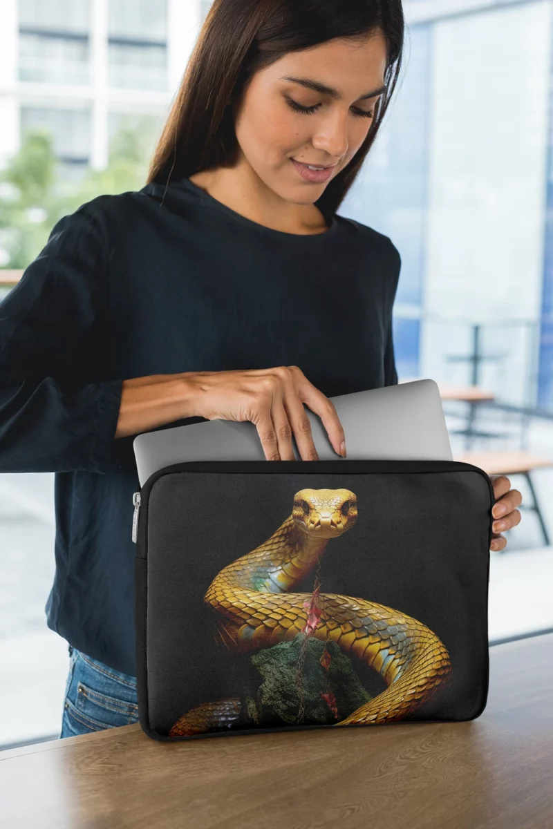 Elegant King Cobra Artwork Laptop Sleeve 1