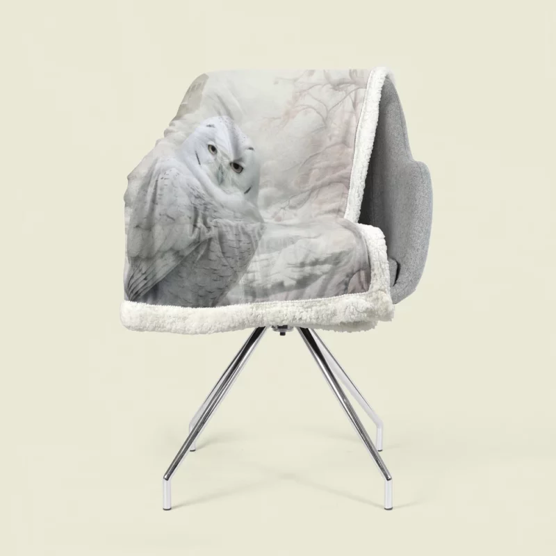 Elegant White Snowy Owl Sherpa Fleece Blanket 1