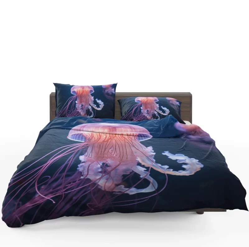 Graceful Ocean Wanderer Jellyfish Bedding Set 1