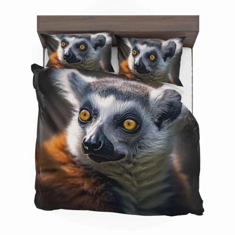 Luminous Lemur Portrait Bedding Set 2