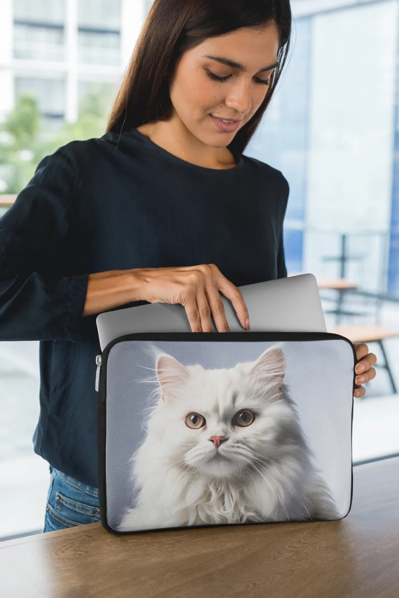 Persian Cat With Dichromatic Eyes Laptop Sleeve 1