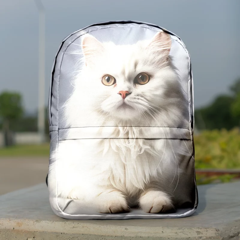 Persian Cat With Dichromatic Eyes Minimalist Backpack