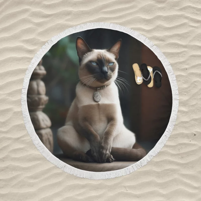 Siamese Cat Meditating Round Beach Towel