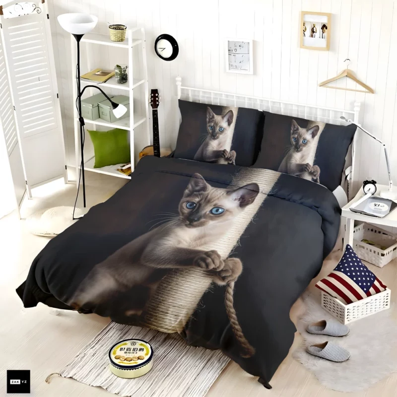 Siamese Kitten Scratching Post Bedding Set