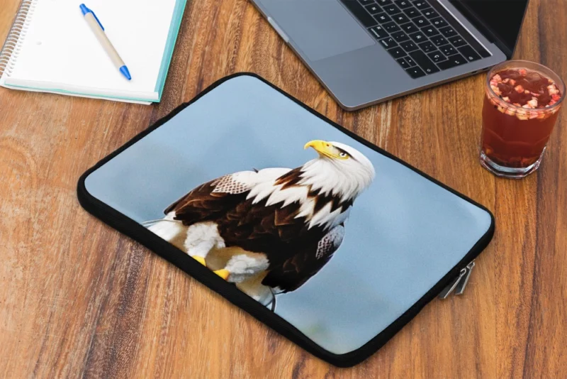 Stylish Eagle With Glasses Laptop Sleeve 2