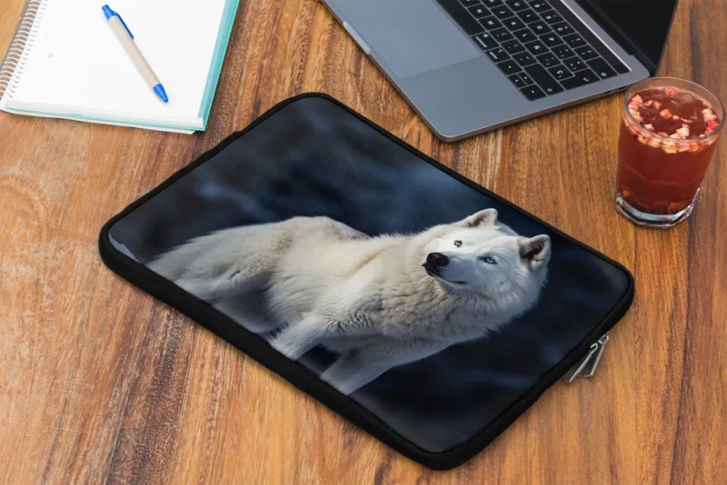 Wolf in the Snow Artwork Laptop Sleeve 2