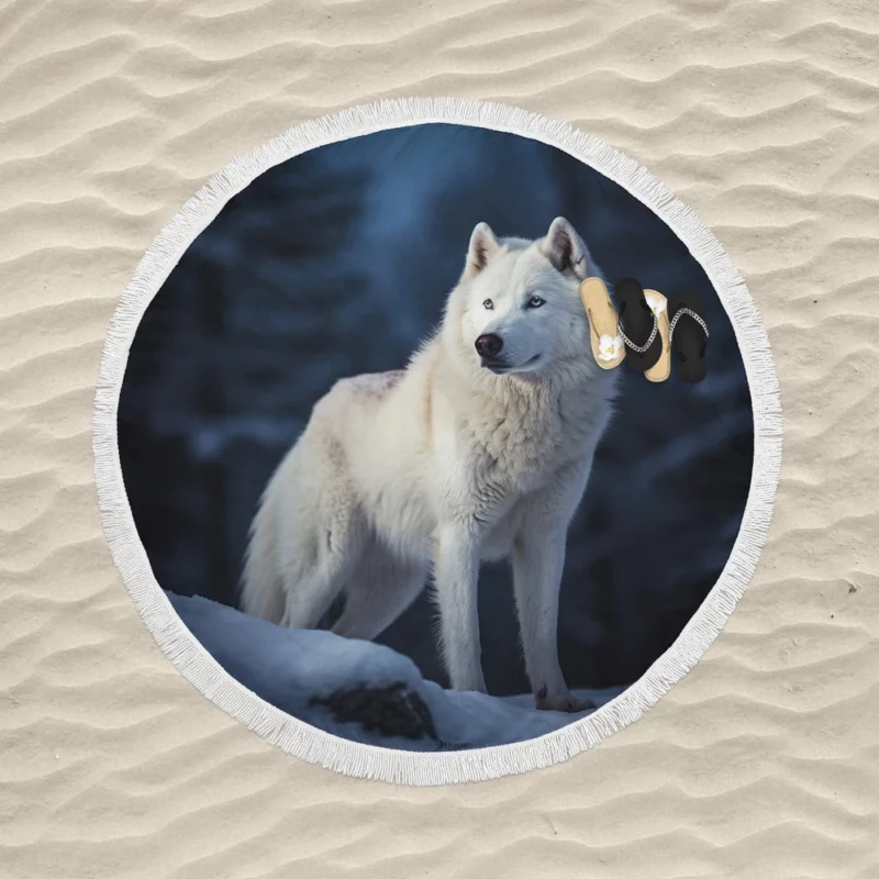 Wolf in the Snow Artwork Round Beach Towel