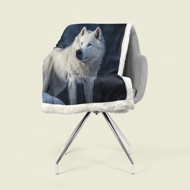 Wolf in the Snow Artwork Sherpa Fleece Blanket 1